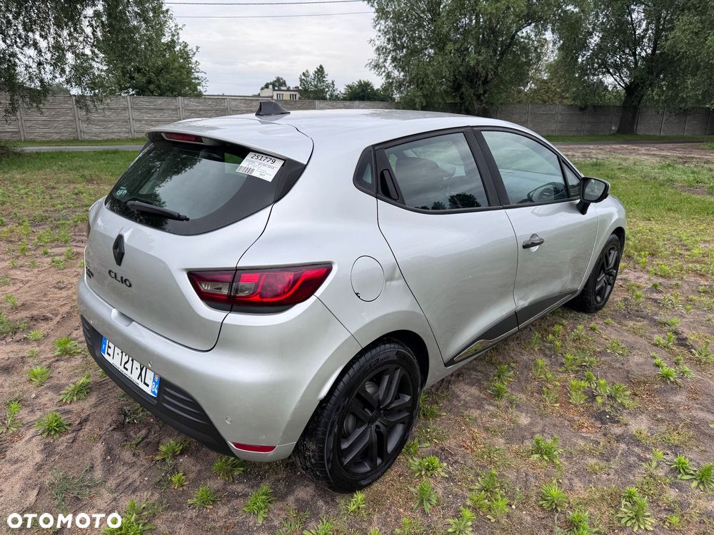 Renault Clio dCi 75 Stop & Start Life - 9