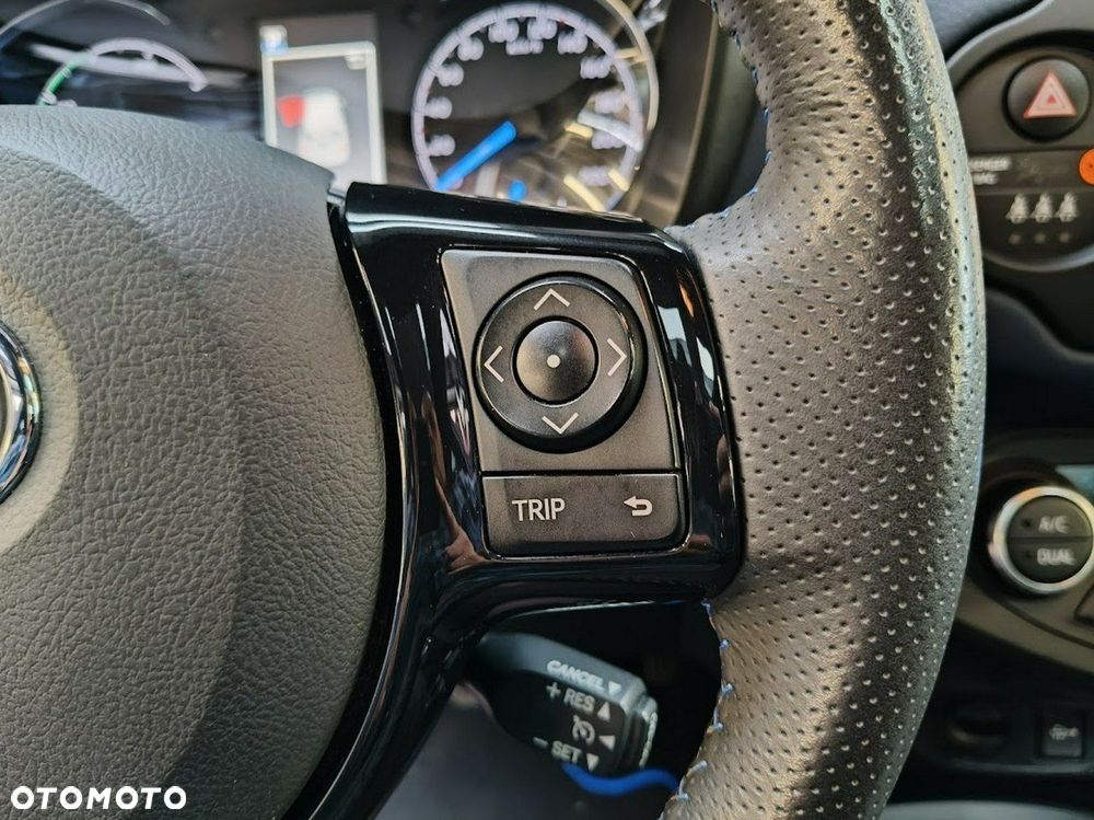 Toyota Yaris Hybrid 1.5 VVT-i Style Selection - 23