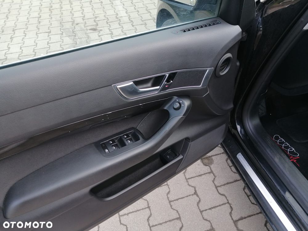 Audi A6 Avant - 19