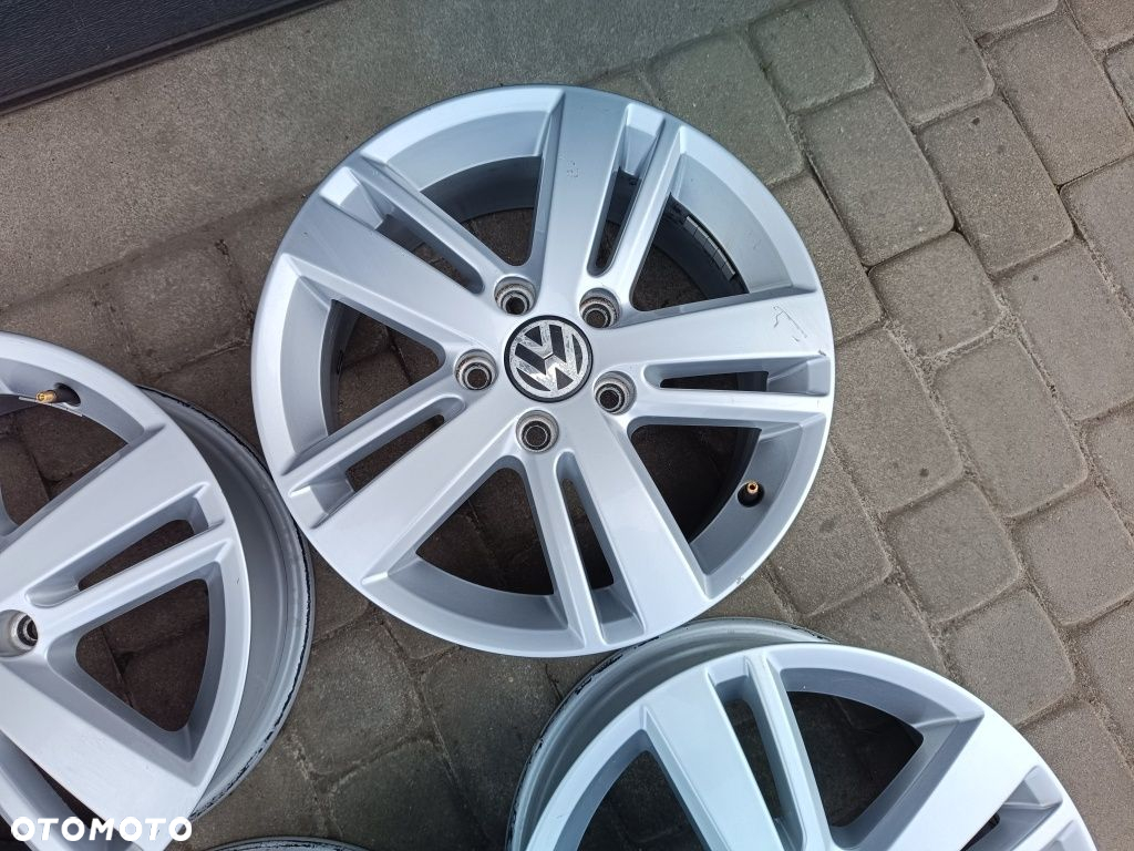 Oryginalne alufelgi VW 16 5x112 - 8