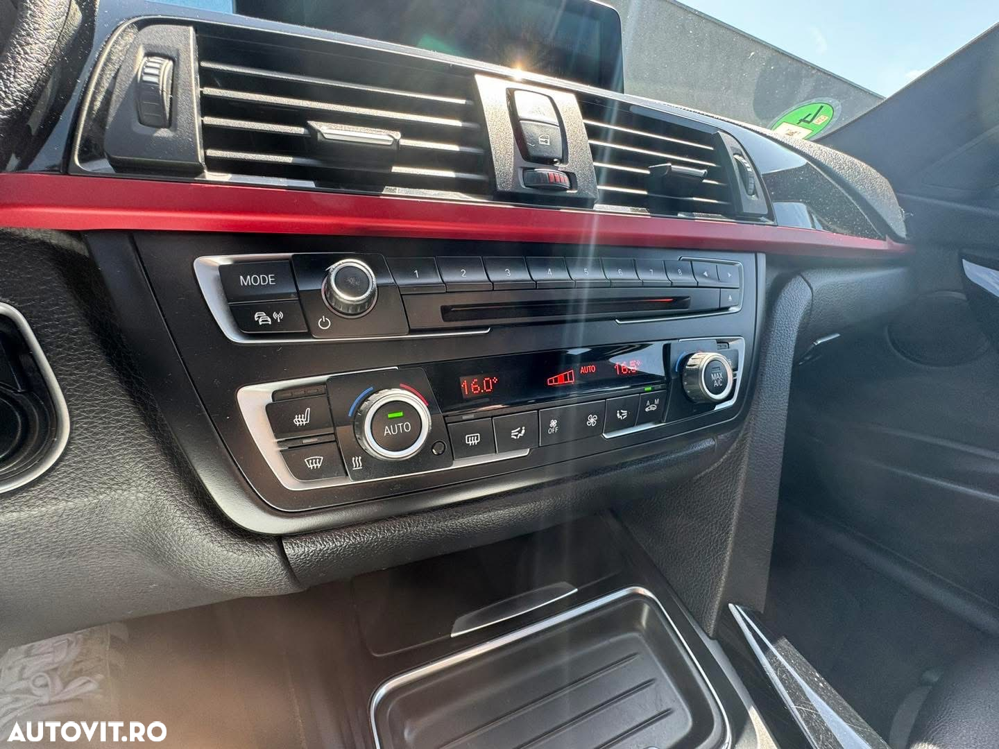 BMW Seria 3 320d Sport-Aut. Sport Line - 18