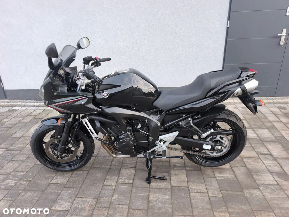 Yamaha FZ6 - 2