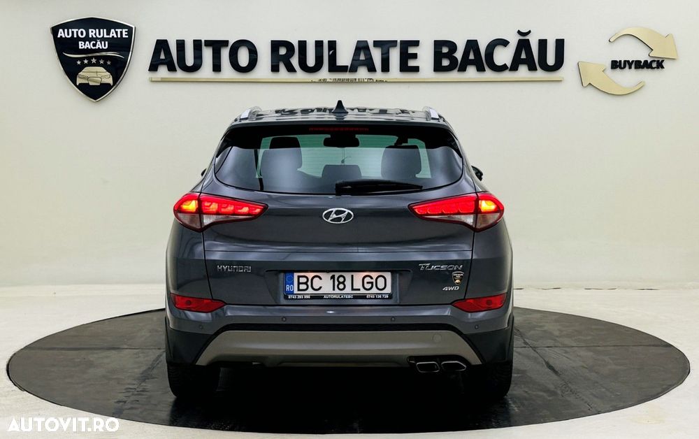 Hyundai Tucson - 11