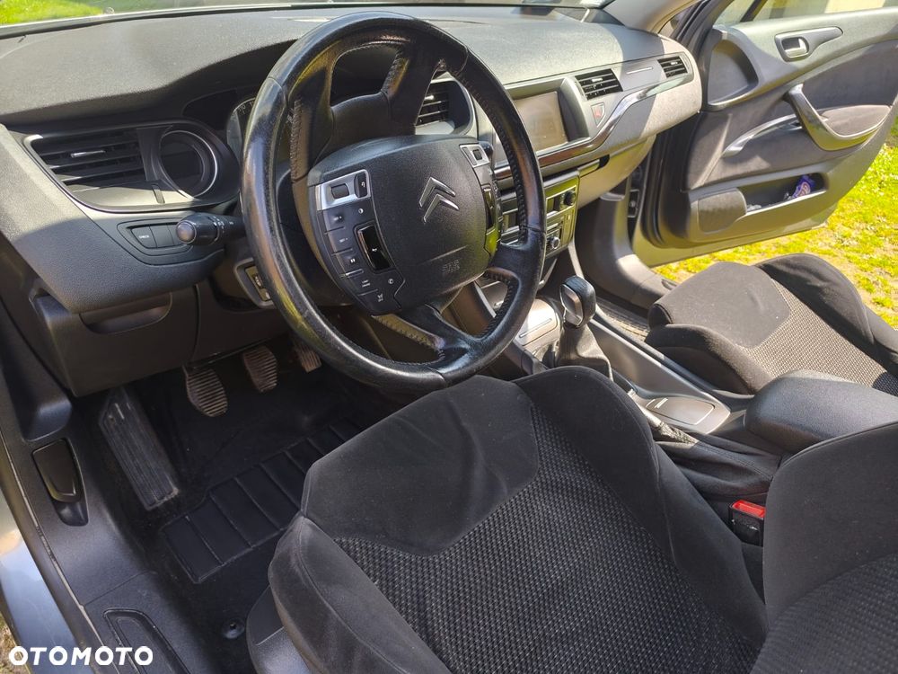 Citroën C5 1.6 HDi Dynamique Equilibre Navi - 9