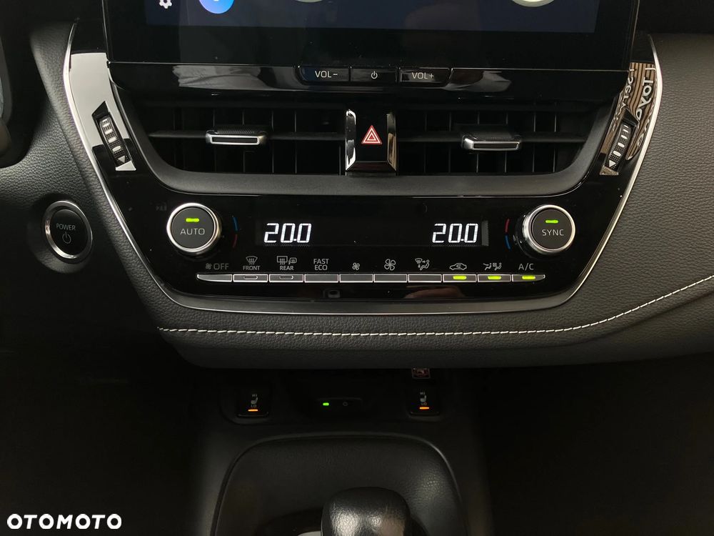 Toyota Corolla 1.8 Hybrid Style - 29