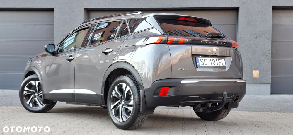 Peugeot 2008 1.5 BlueHDi Allure S&S - 4