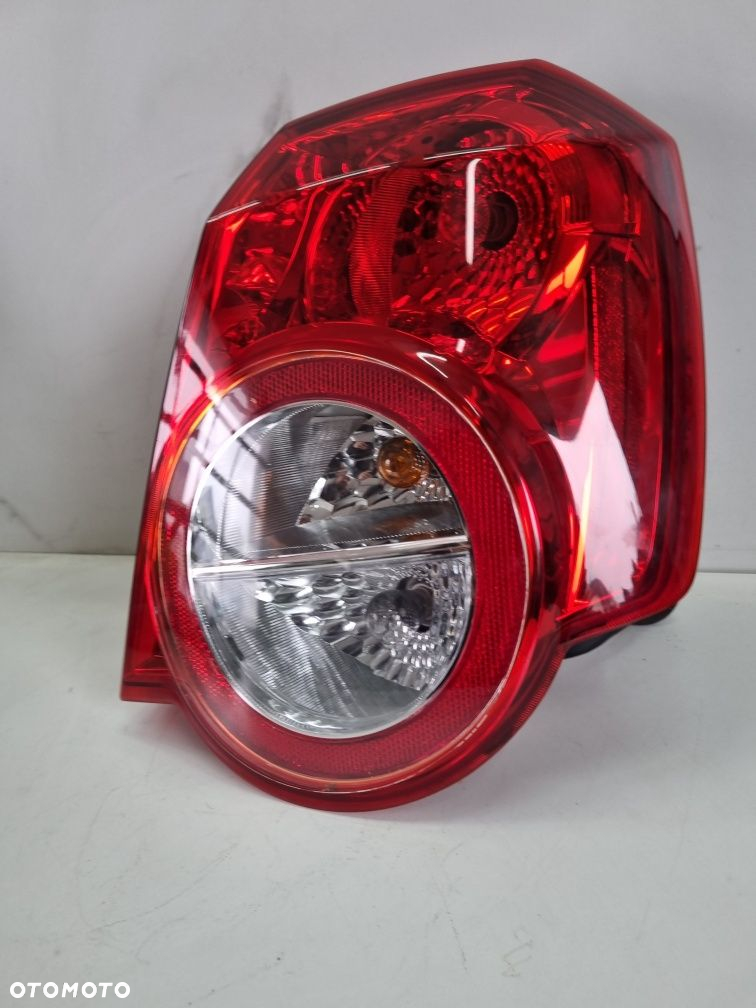 chevrolet aveo T250 lampa tylna prawa prawy tył pasażera oryginał - 2