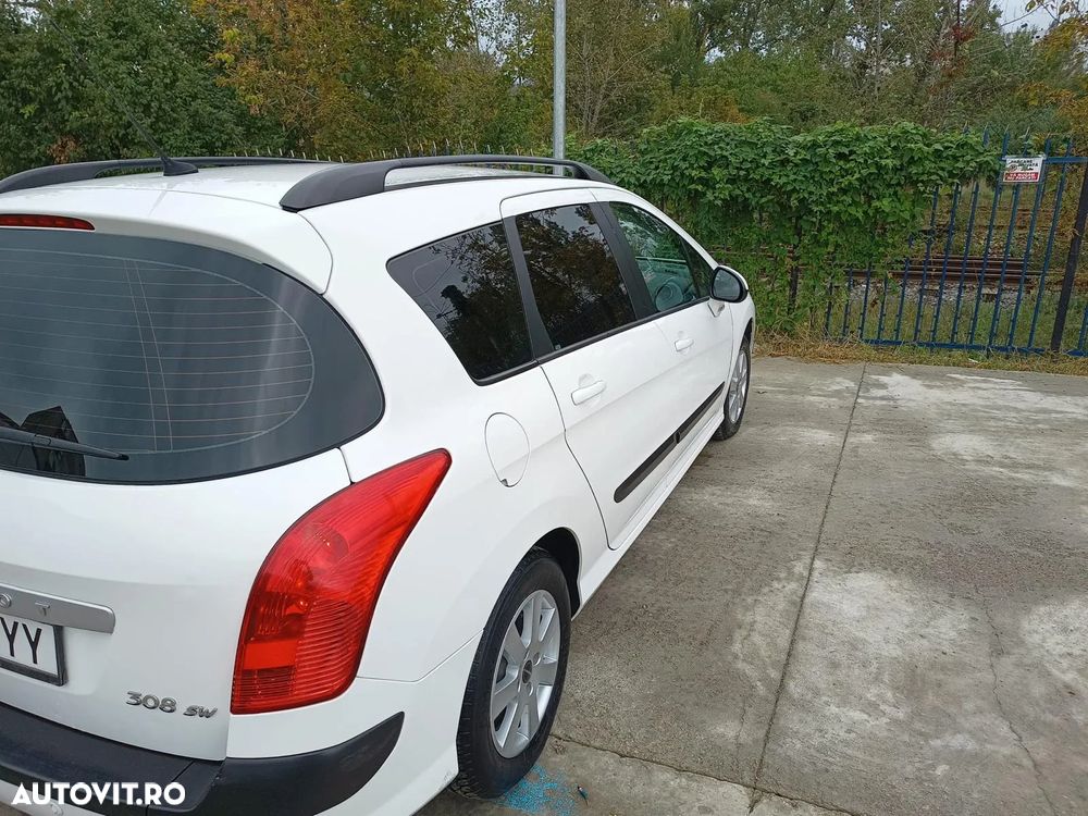 Peugeot 308 1.6HDi Premium - 4