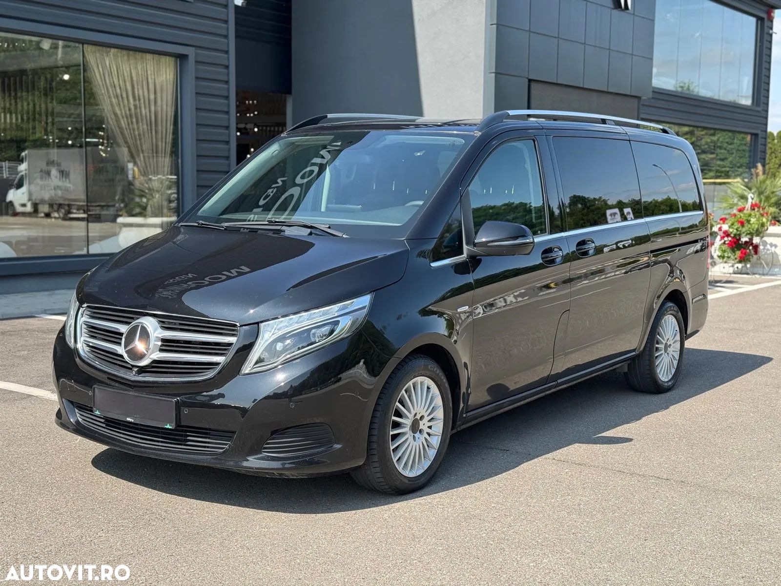 Mercedes-Benz V 250 (BlueTEC) d kompakt 4Matic 7G-TRONIC Avantgarde - 1