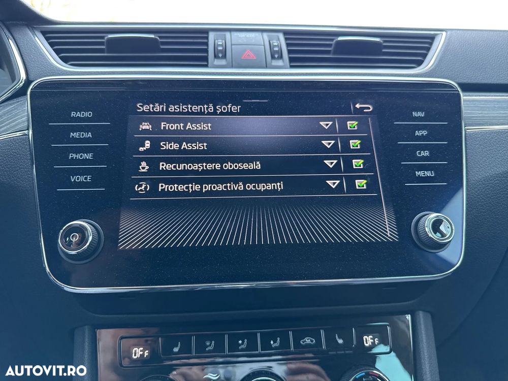 Skoda Superb 2.0 TDI DSG Style - 26