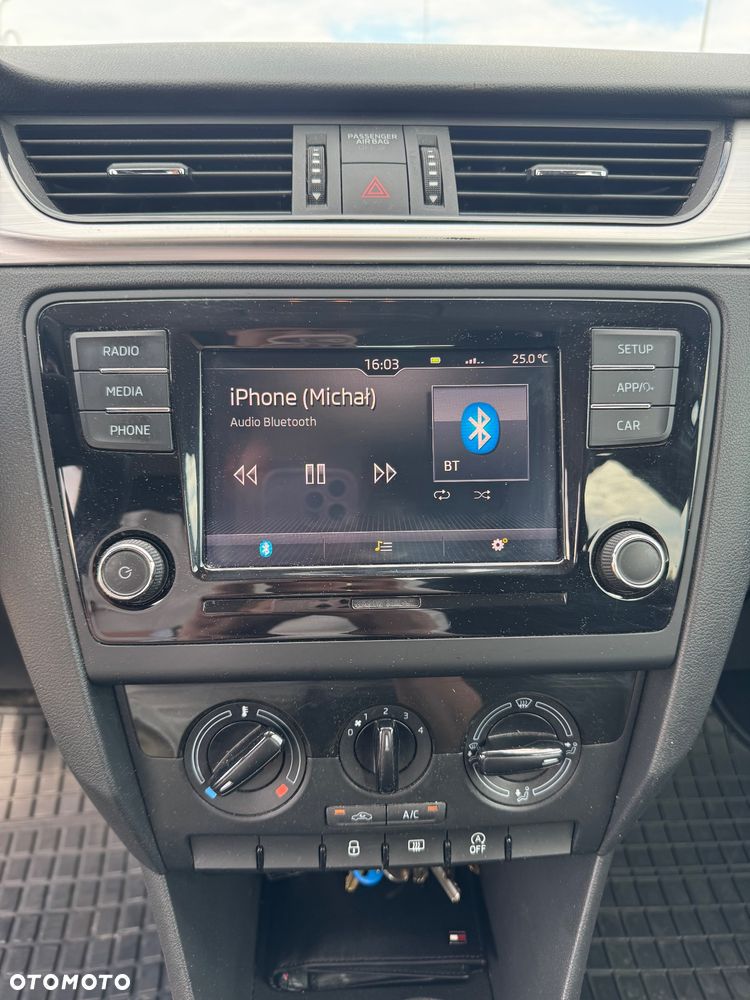 Skoda RAPID 1.0 TSI Ambition - 14