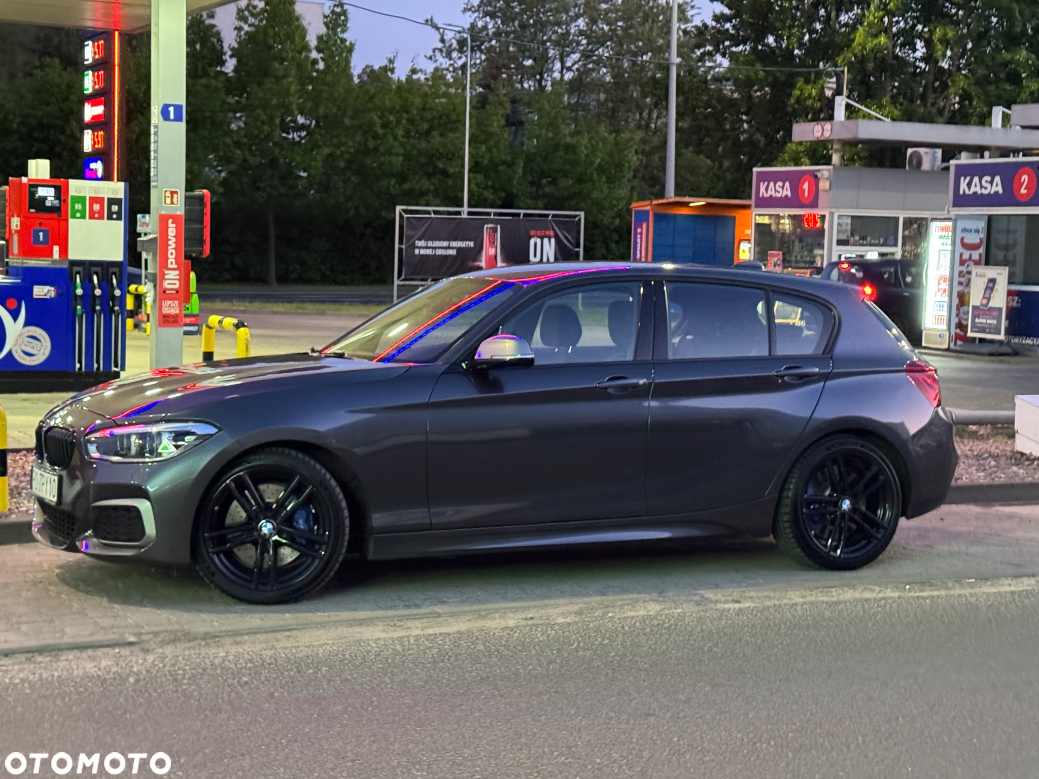 BMW Seria 1 M140i xDrive Shadow sport - 8