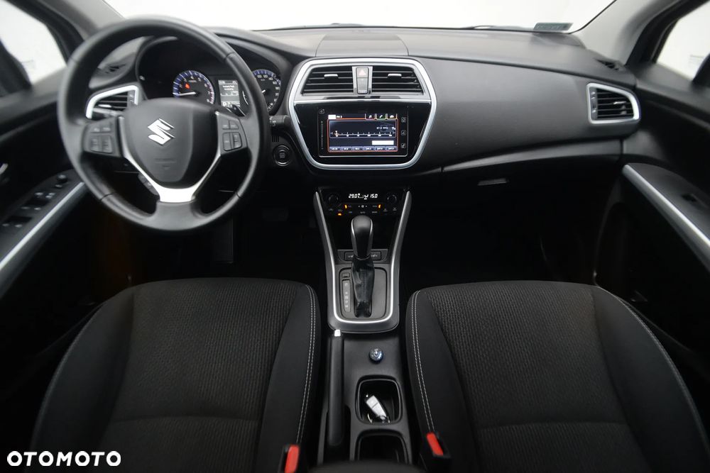 Suzuki SX4 S-Cross 1.4 T Elegance Sun 4WD - 27