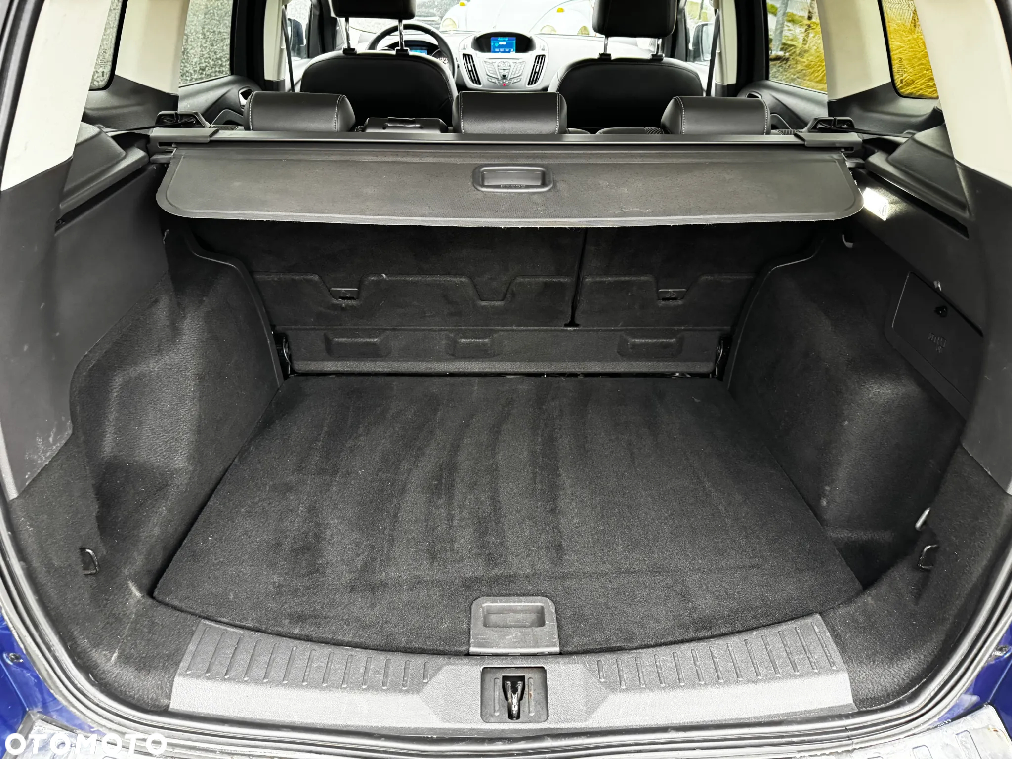 Ford Kuga 2.0 TDCi 4WD Titanium - 38