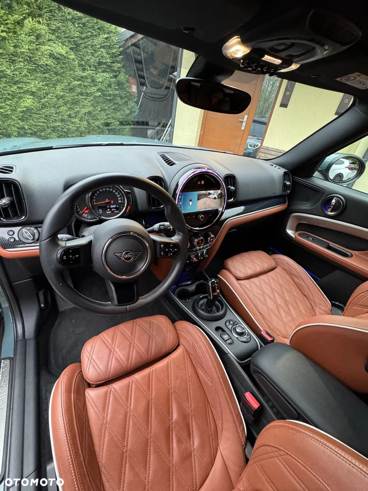 MINI Countryman Cooper S ALL4 Classic Trim - 12