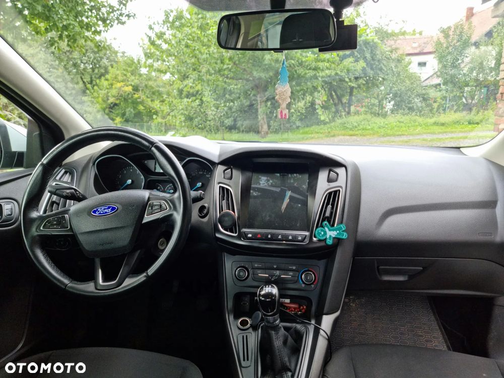 Ford Focus - 7