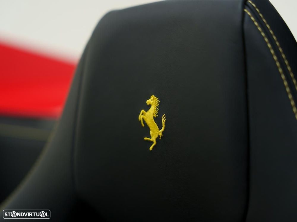 Ferrari F8 Tributo Spider - 33