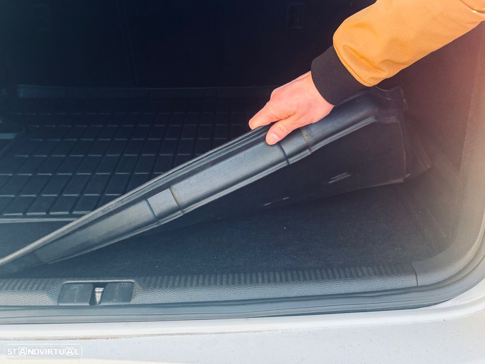 VW Passat Alltrack 2.0 TDi DSG 4M - 8