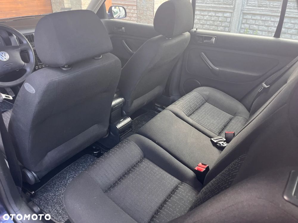 Volkswagen Golf - 7