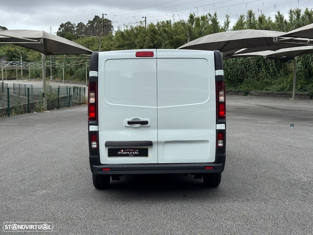 Renault Trafic 2.0 dCi L1H1 1.0T - 6
