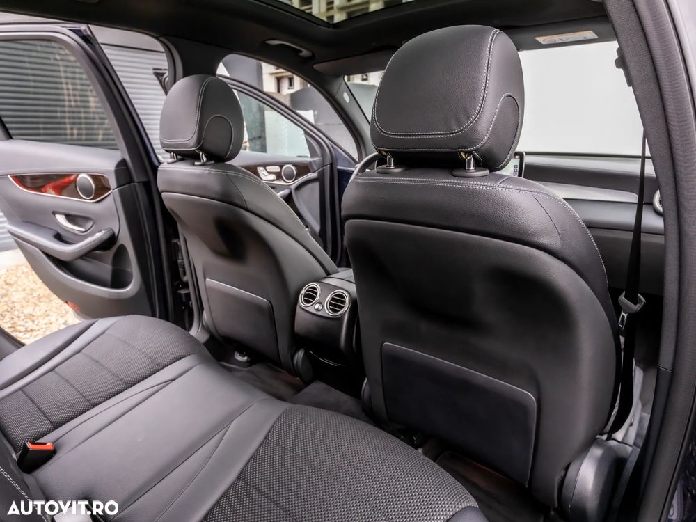 Mercedes-Benz GLC 300 e 4MATIC - 15