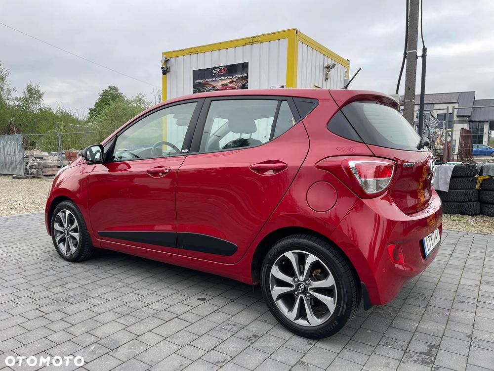 Hyundai i10 1.0 BlueDrive Black Line - 9