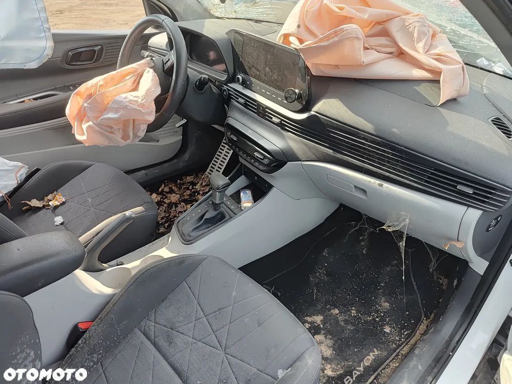 Hyundai Bayon 1.0 T-GDI 48V-Hybrid DCT Trend - 13