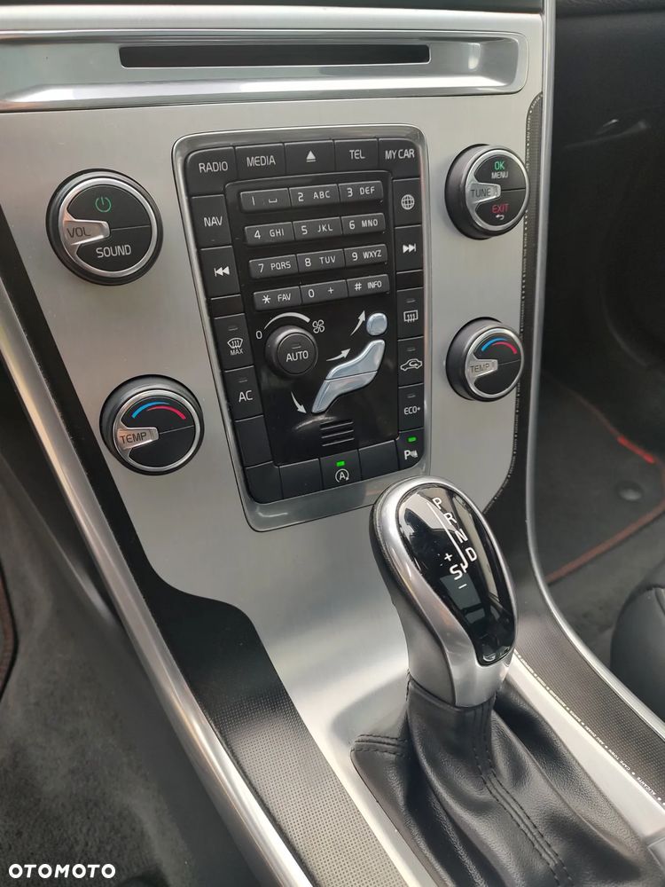 Volvo XC 60 D3 Geartronic Ocean Race - 21