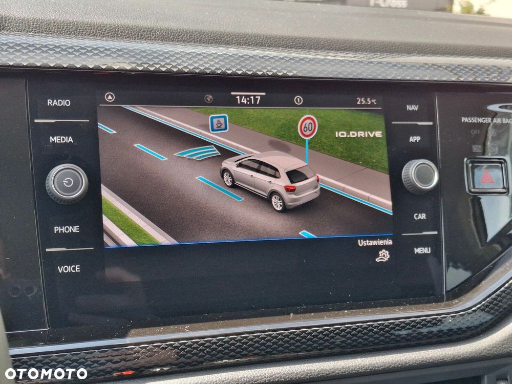 Volkswagen Polo 1.0 TSI Life Plus - 30