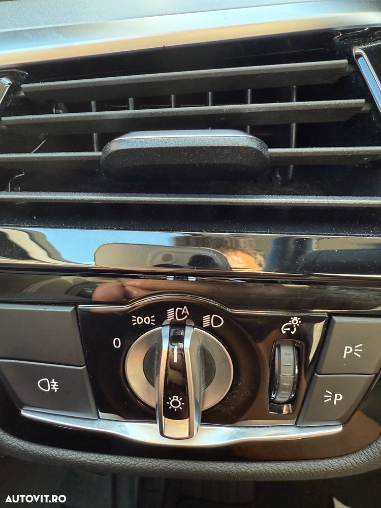 BMW Seria 5 530e xDrive AT PHEV - 16