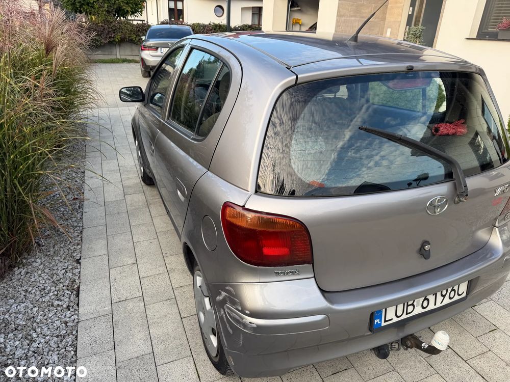 Toyota Yaris - 3