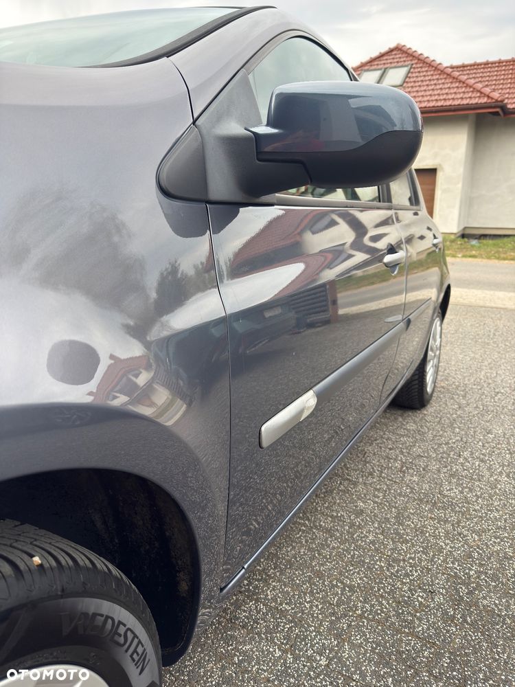 Renault Clio 1.2 16V Alize Euro5 - 8