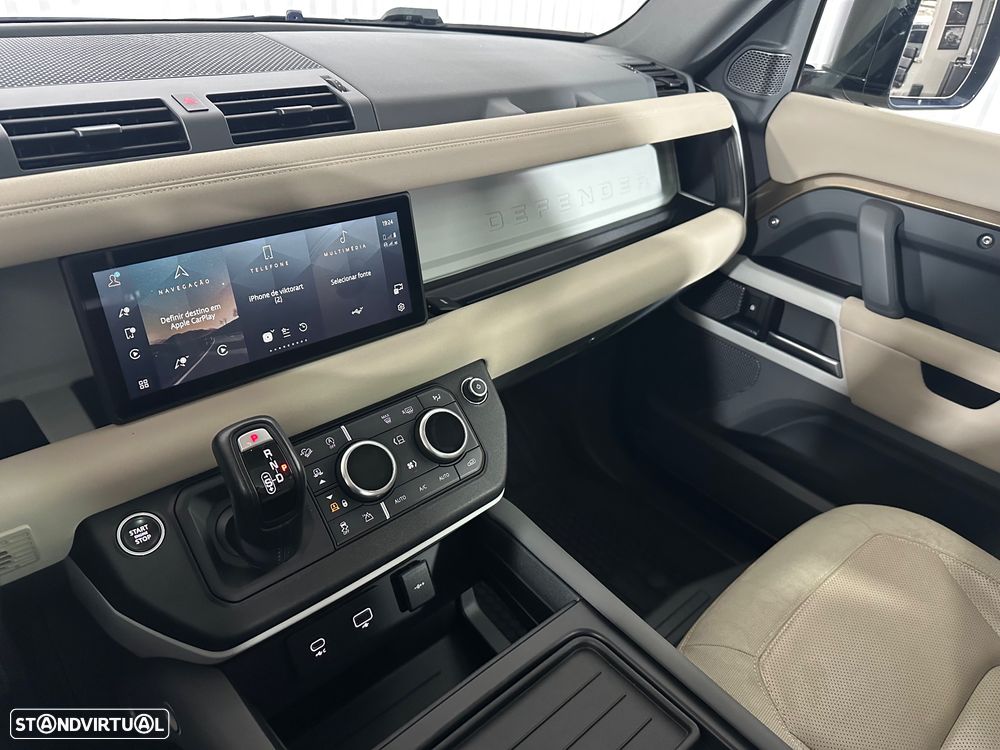 Land Rover Defender 3.0 I6 110 AWD X-Dynamic S - 22