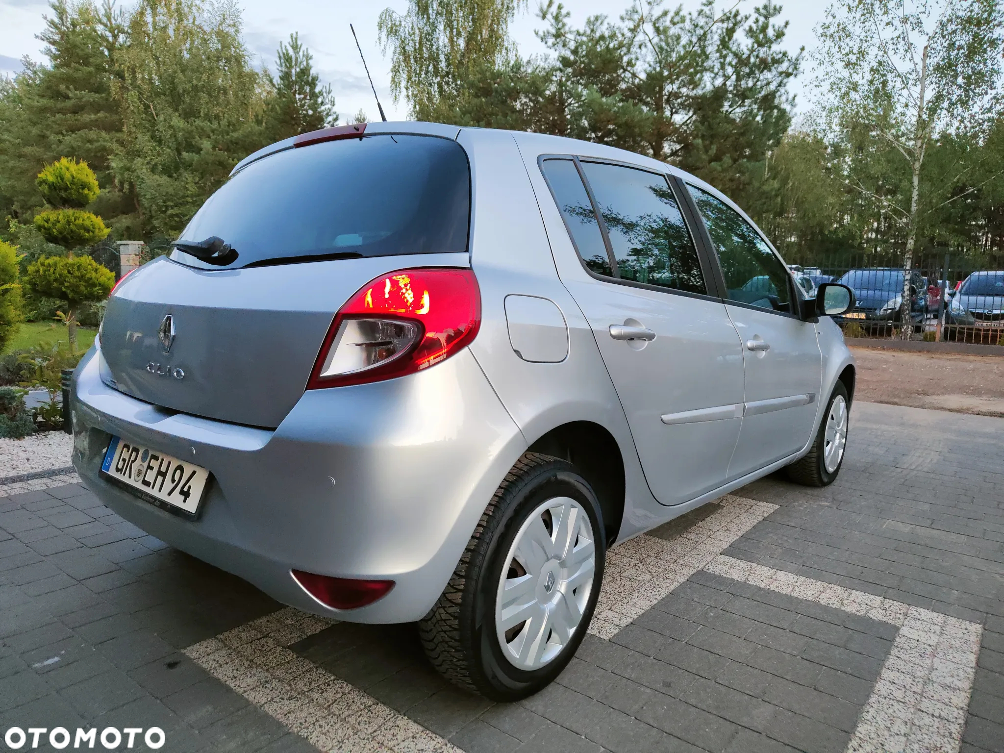 Renault Clio 1.6 16V Night&Day - 4