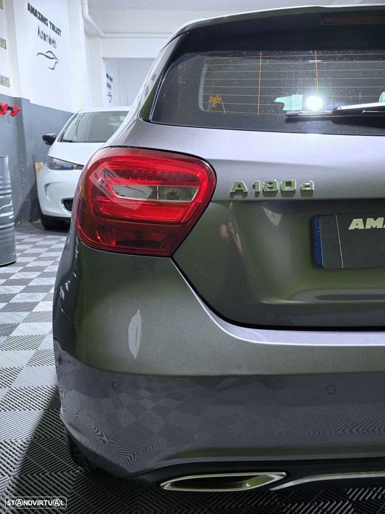 Mercedes-Benz A 180 d Urban — fotografia 9