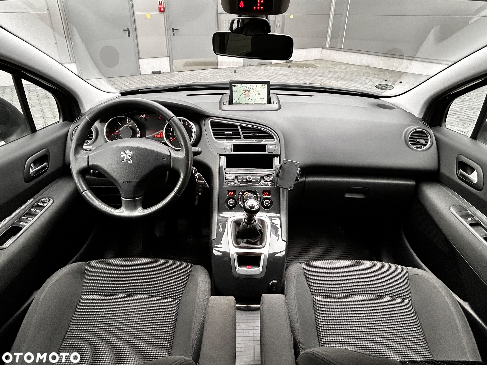 Peugeot 5008 2.0 BlueHDi Active 7os - 7
