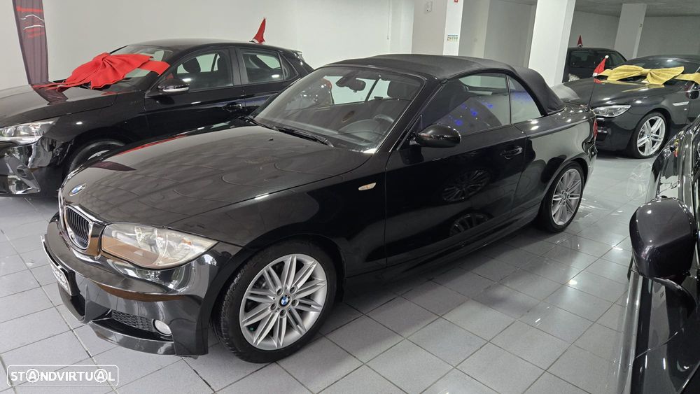 BMW 118 i Limited Edition Lifestyle c/ M Sport Pack - 11