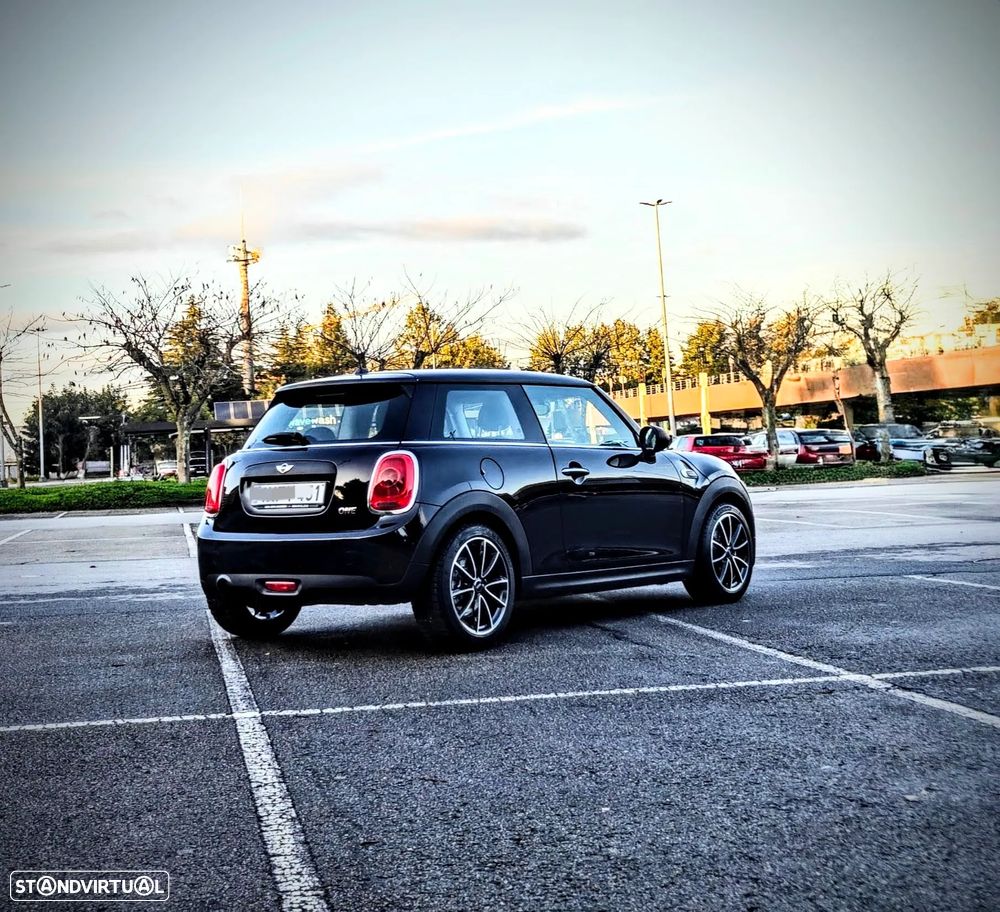 MINI 3 Portas One - 13