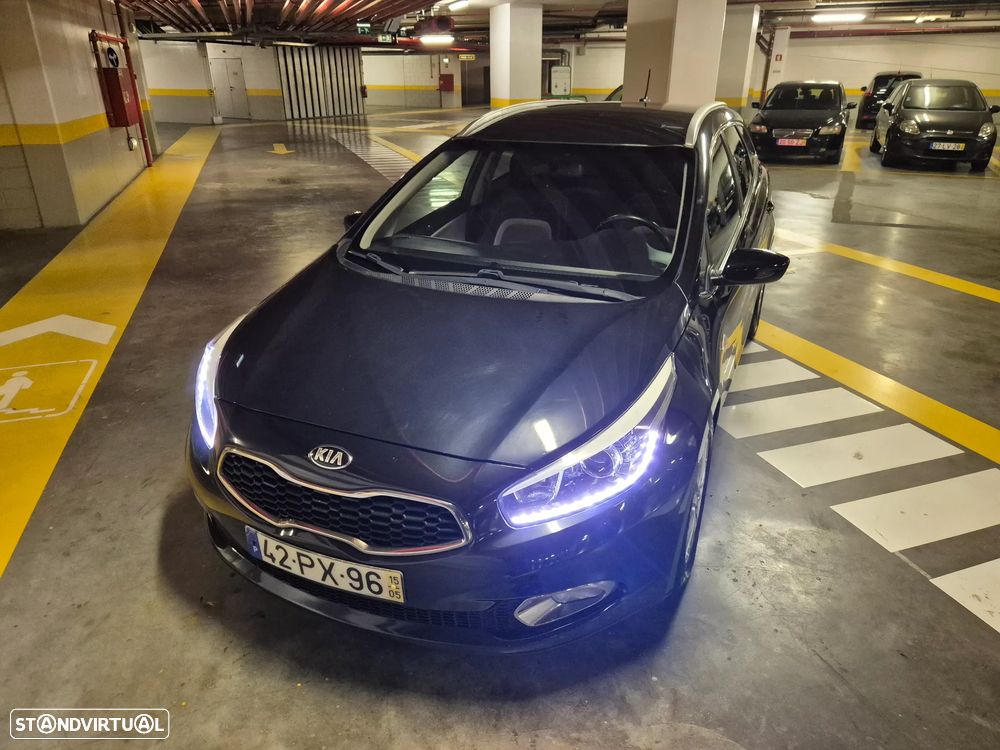 Kia Ceed SW 1.6 CRDi Prime - 4