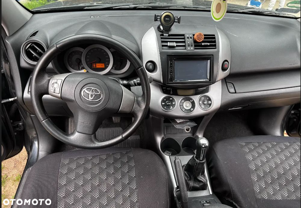 Toyota RAV4 2.0 VVT-i Luna - 23