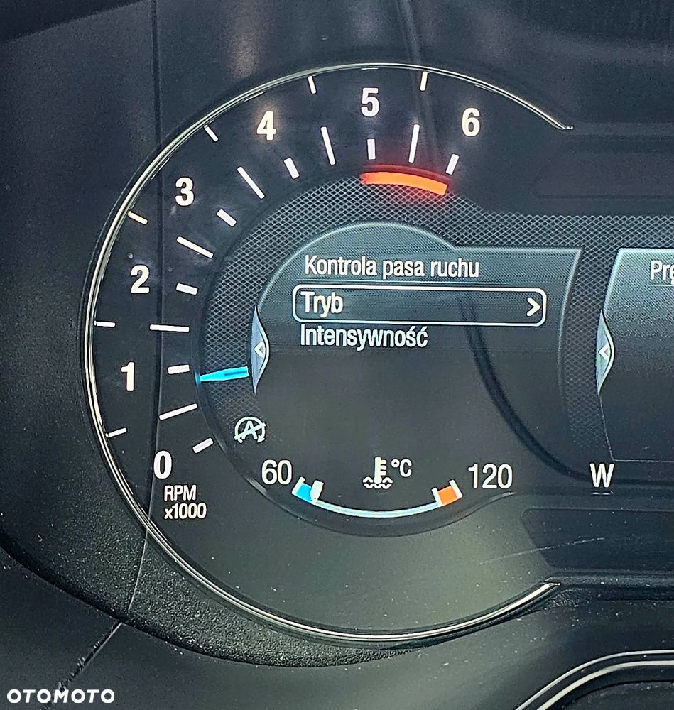 Ford Mondeo 2.0 EcoBlue Titanium AWD - 26