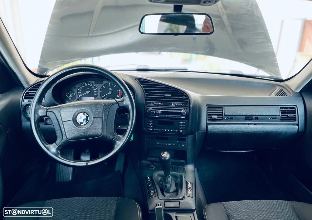 BMW 318 tds Touring - 9