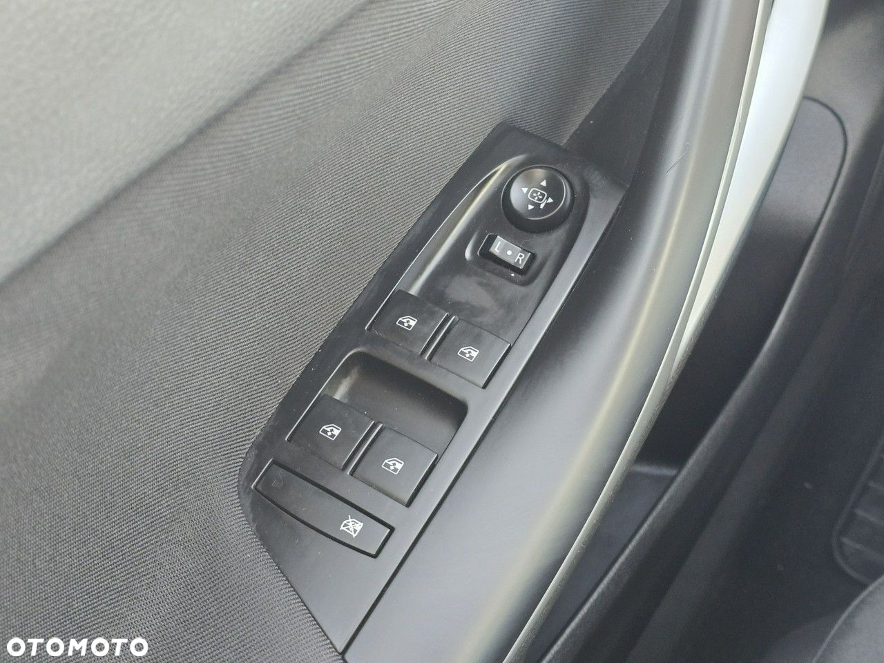 Opel Astra - 9