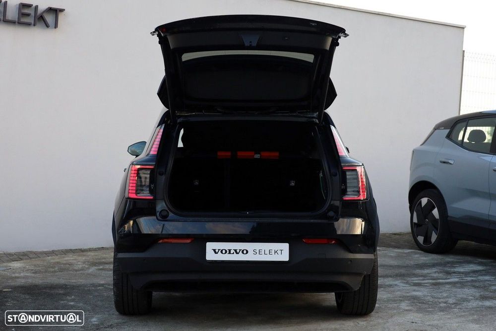 Volvo EX30 69 kWh Single Motor Extended Range Plus - 5