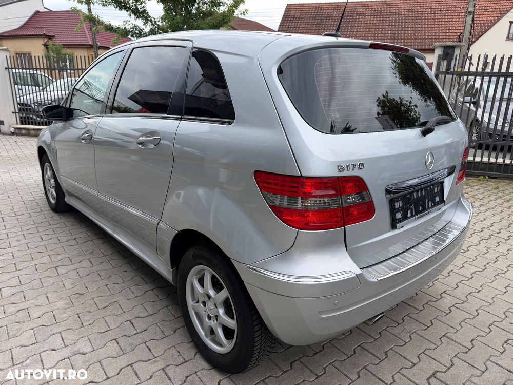 Mercedes-Benz B 170 Autotronic Special Edition - 4