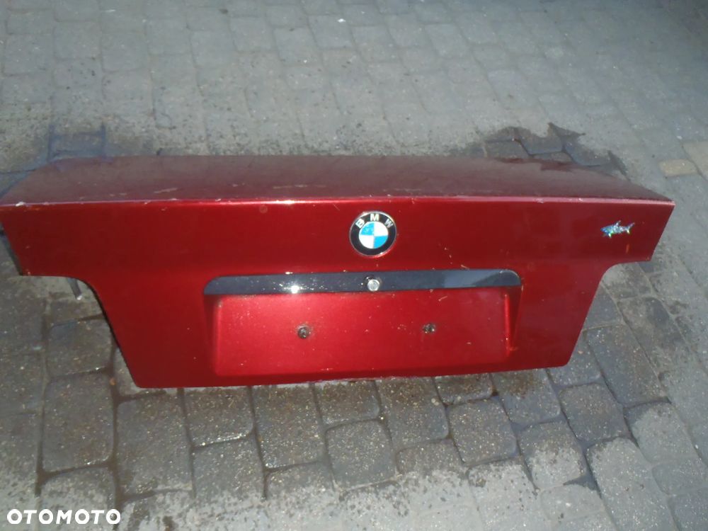 klapa tylna tył bmw e36 e 36  stan lux brak rdzy - 1