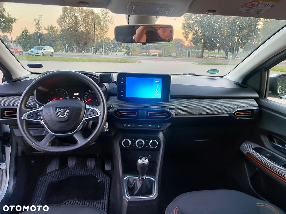 Dacia Sandero - 16