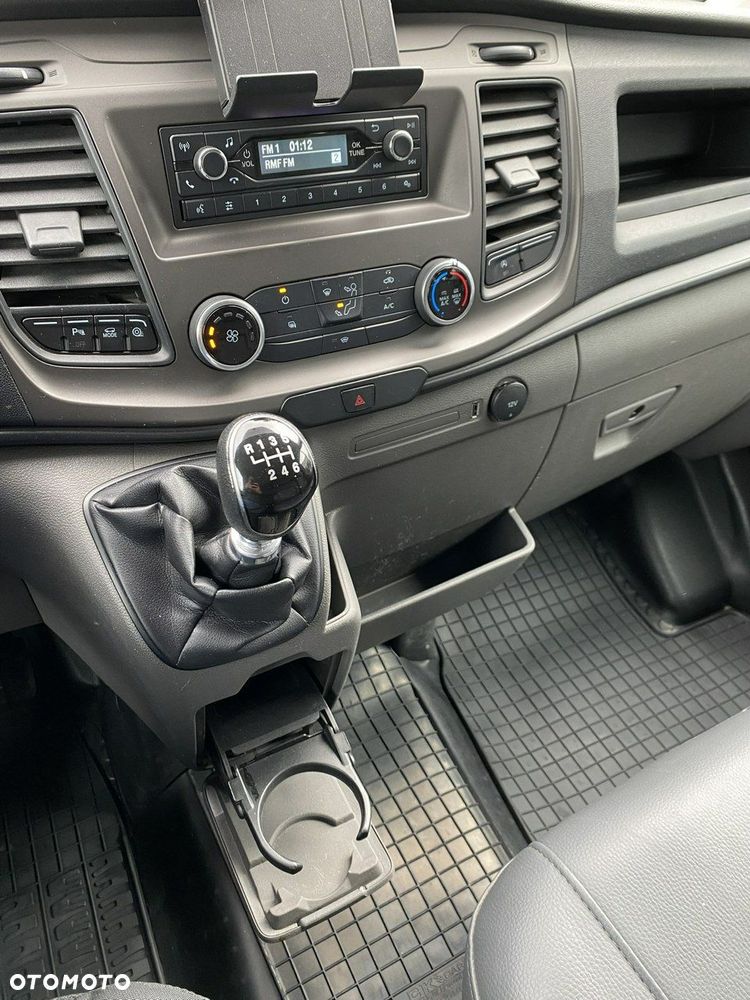 Ford Transit - 17