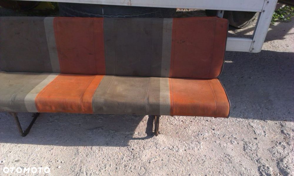 KANAPA  4-osobowa  DubelKabina  II Rzędu tylna  MAN Mercedes Scania Volvo DAF IVECO Volkswagen VW - 7