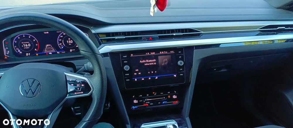 Volkswagen Arteon 2.0 TSI R-Line DSG - 2
